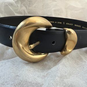 Navy leather belt